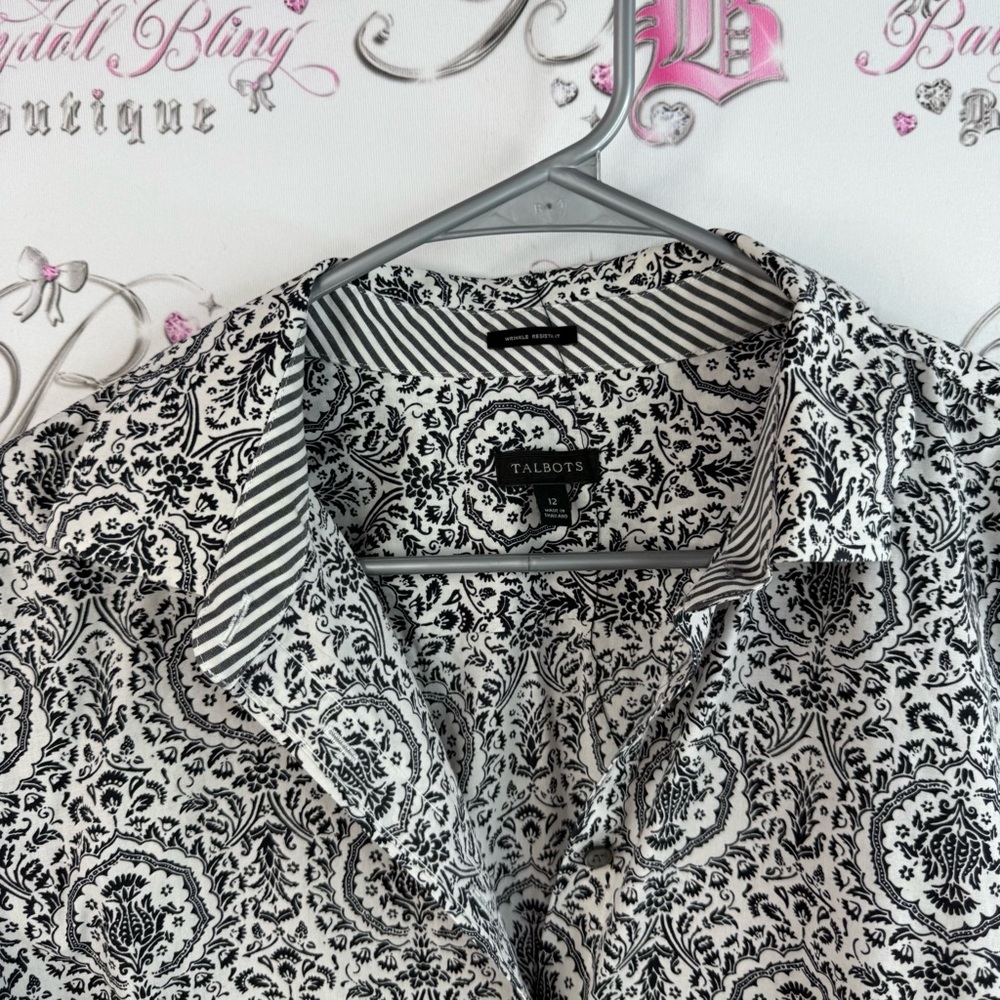 Talbots shirt, wrinkle, resistant, collared, Monochrome Patterned Blouse top - Picture 9 of 14